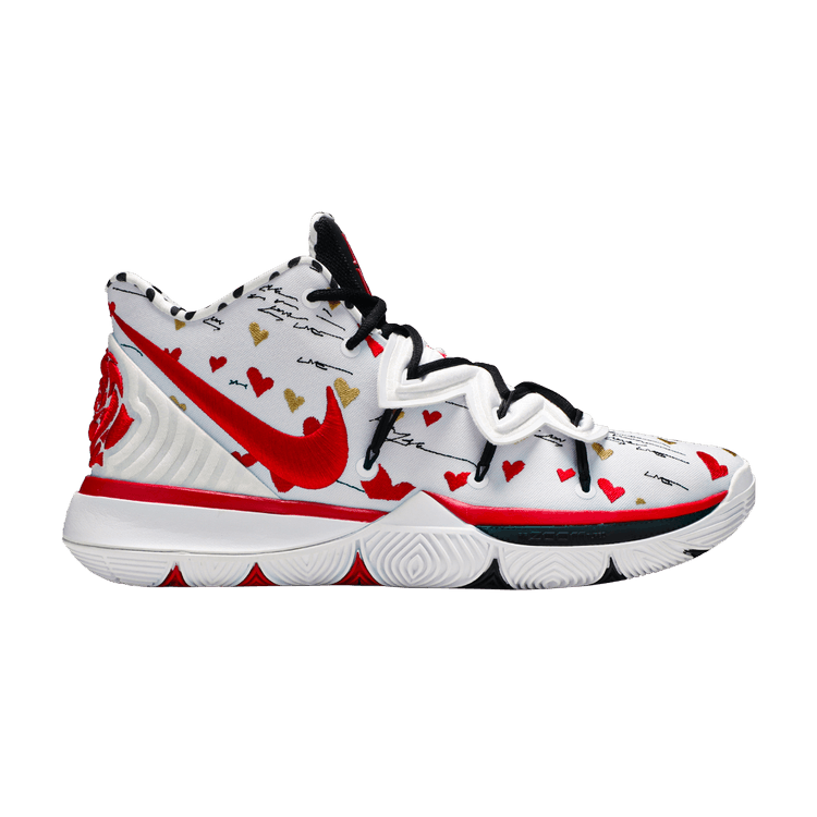 Nike Kyrie 5 Sneaker Room Mom White