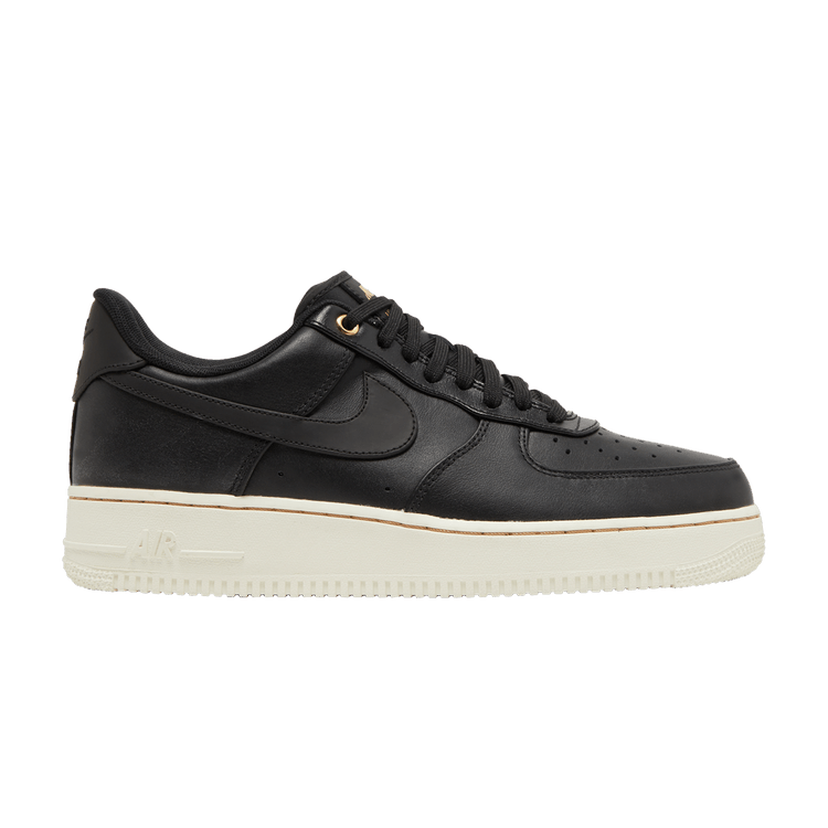 Nike Air Force 1 Low Black Pack