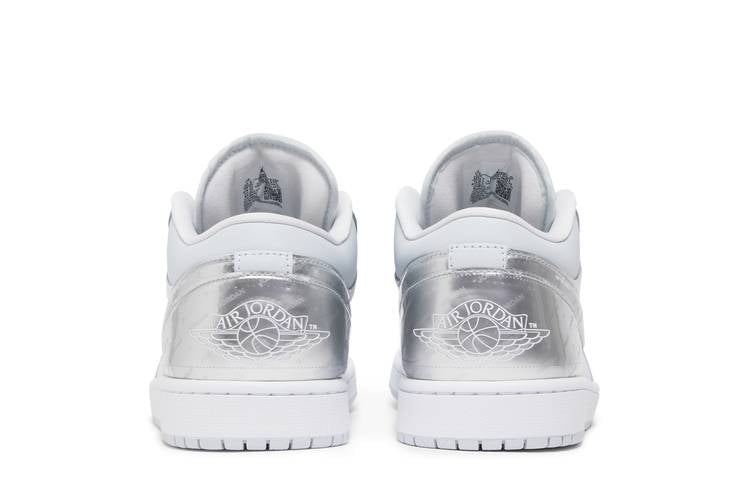 Jordan 1 Low SE Tear Away Silver