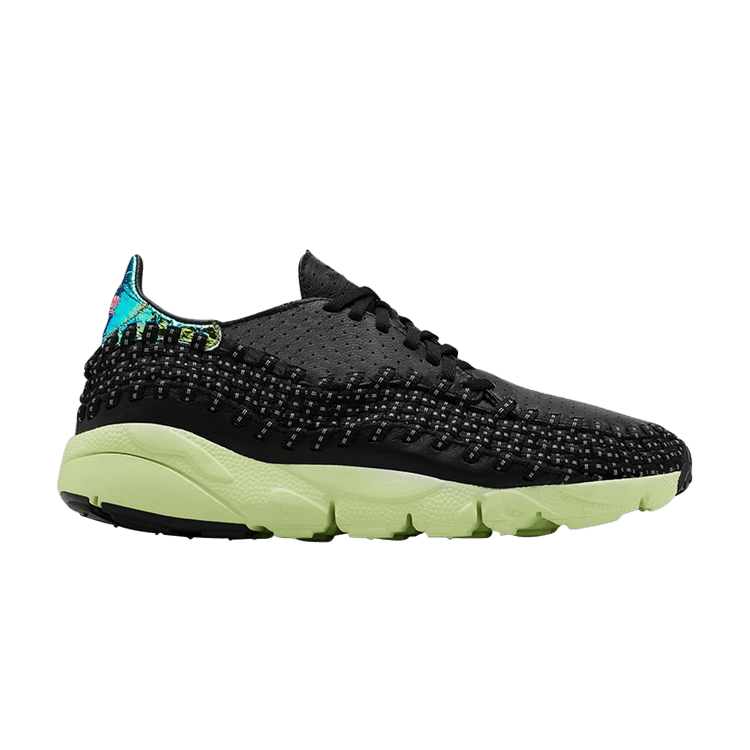 Nike Air Footscape Wvn Mtn City Qs Black Pink Pow