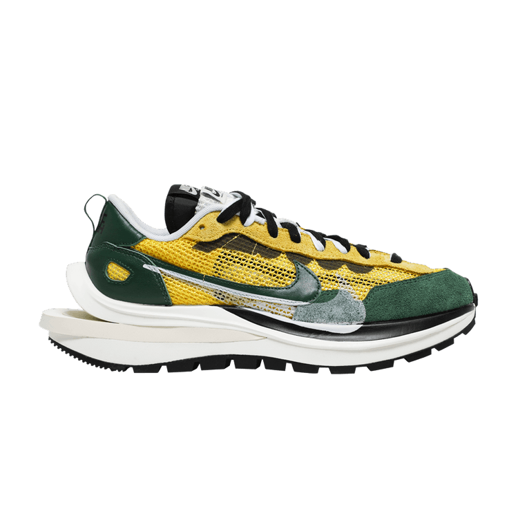 Nike Vaporwaffle sacai Tour Yellow Stadium Green