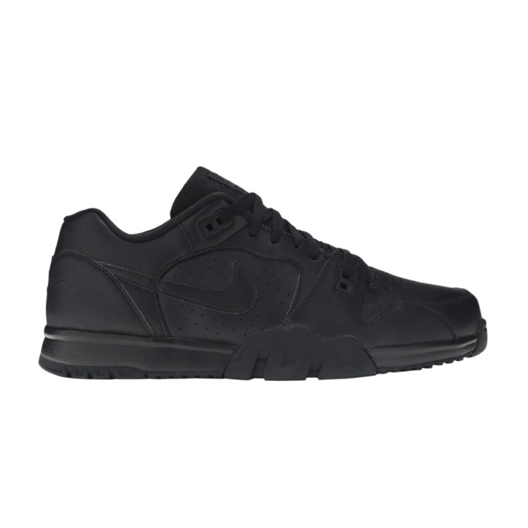 Nike Cross Trainer Low Triple Black