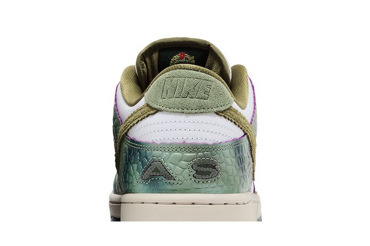 Nike SB Dunk Low Alexis Sablone Chameleon