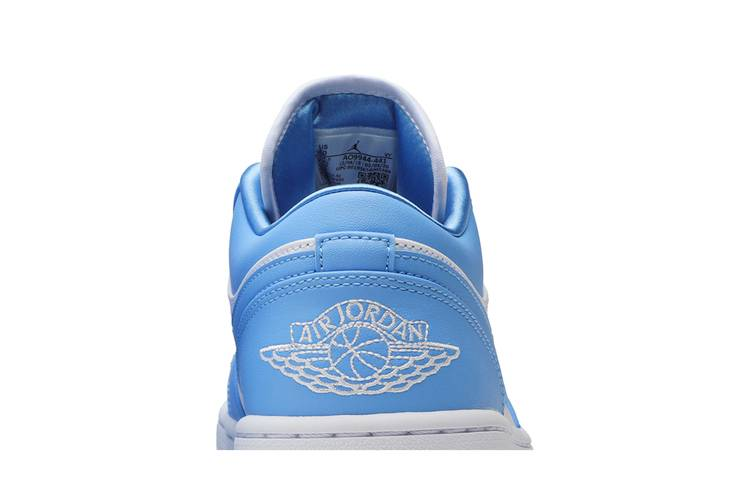 Jordan 1 Low UNC (Women's)