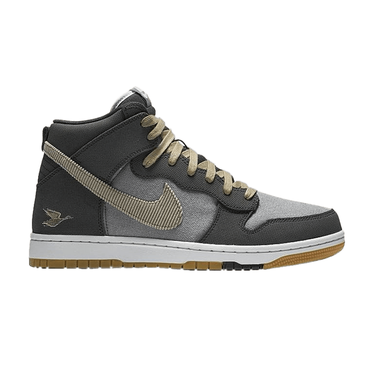 Nike Dunk CMFT Swoosh Sporting Club