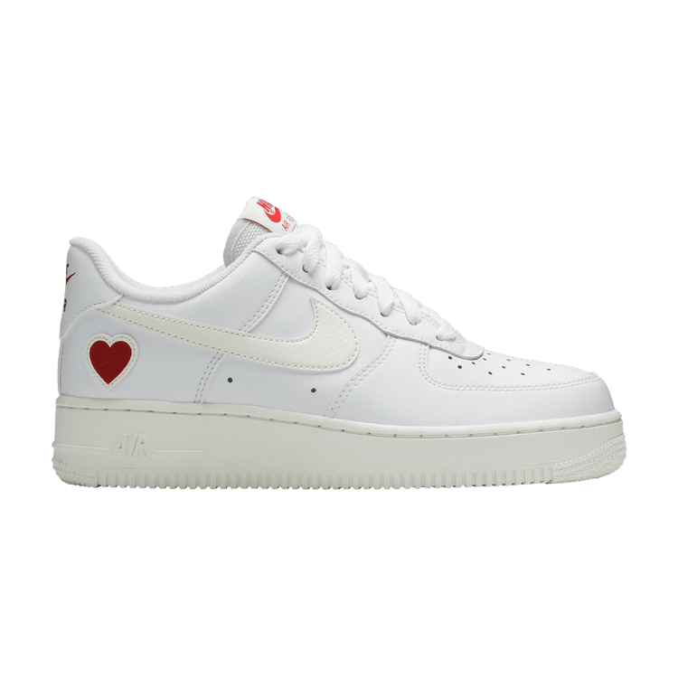 Nike Air Force 1 Low Valentine's Day (2021)