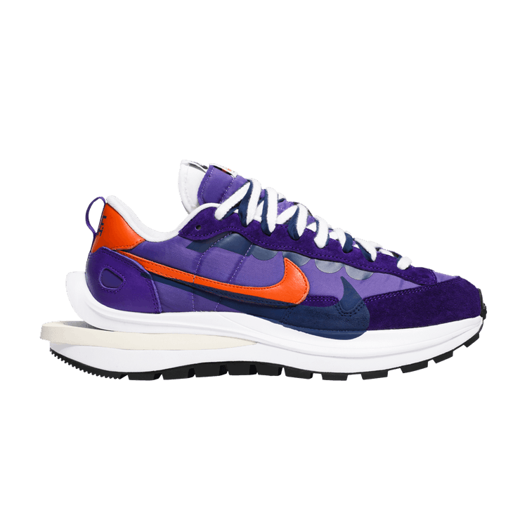 Nike Vaporwaffle sacai Dark Iris - Side Kicks