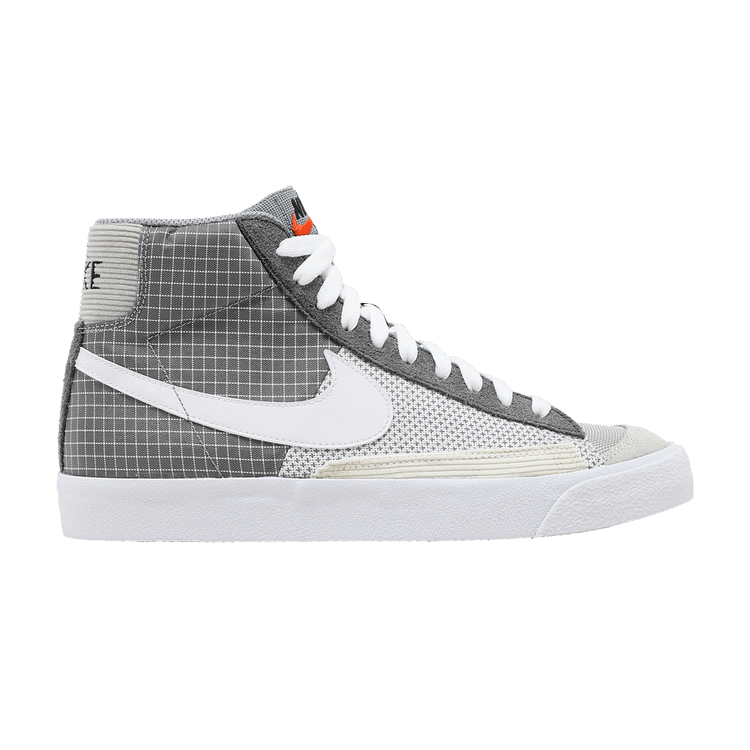 Nike Blazer Mid 77 Patch Smoke Grey