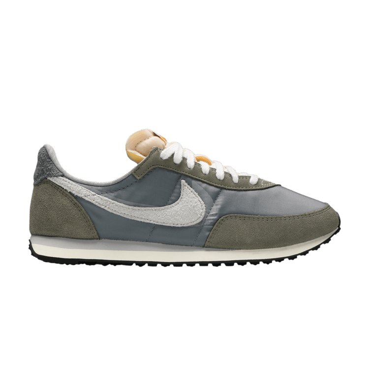 Nike Waffle Trainer 2 Mountain White Olive