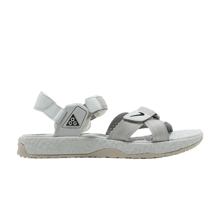 Nike ACG Air Deschutz Cream II Black