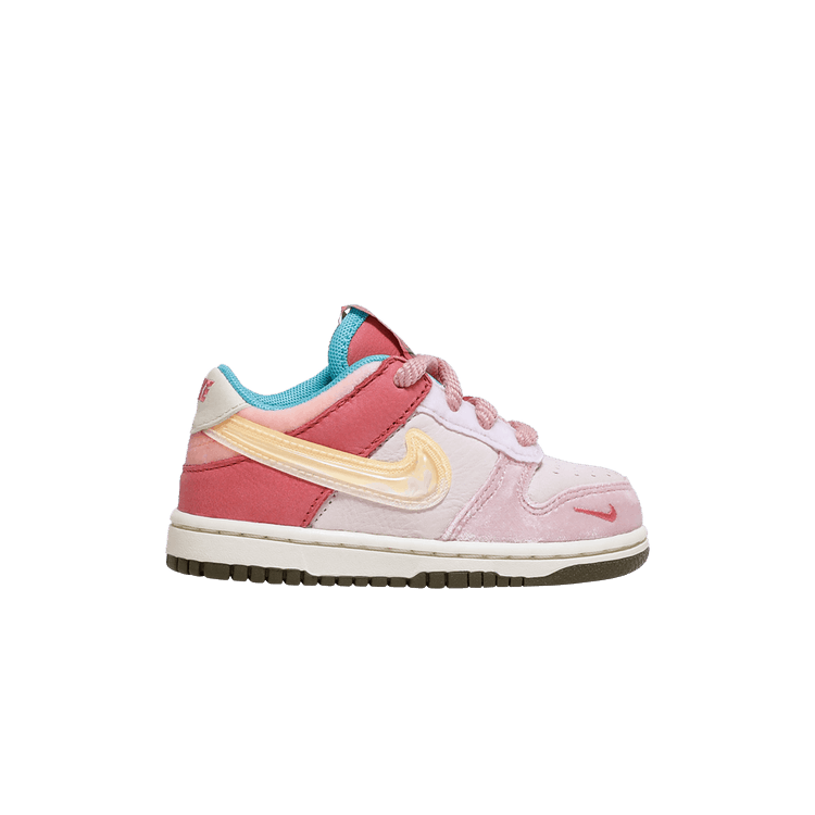 Nike Dunk Low Social Status Free Lunch Strawberry Milk (TD)