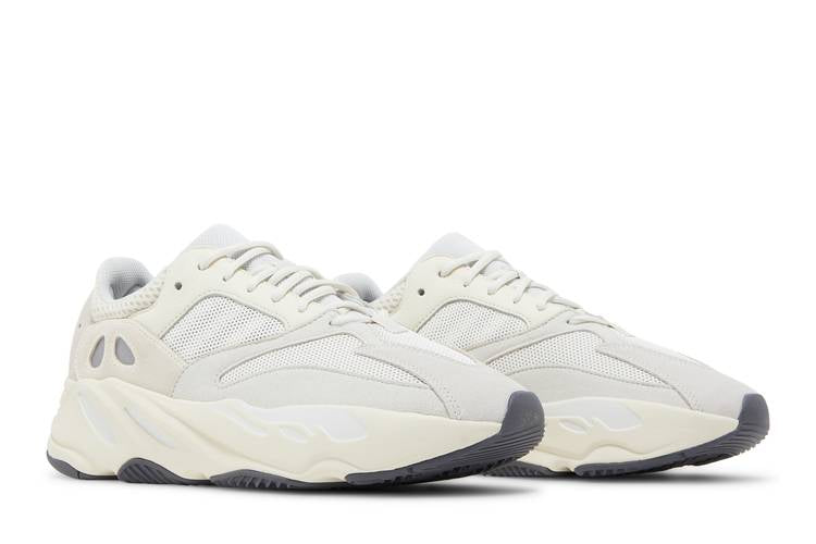 adidas Yeezy Boost 700 Analog (2019/2023)