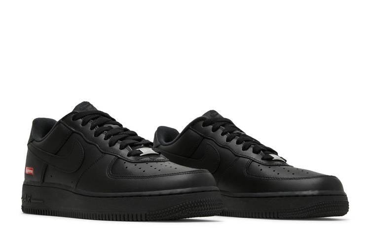 Nike Air Force 1 Low Supreme Black