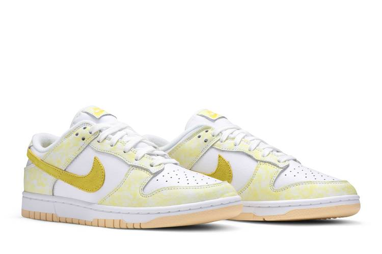 Nike Dunk Low Yellow Strike (Women's)