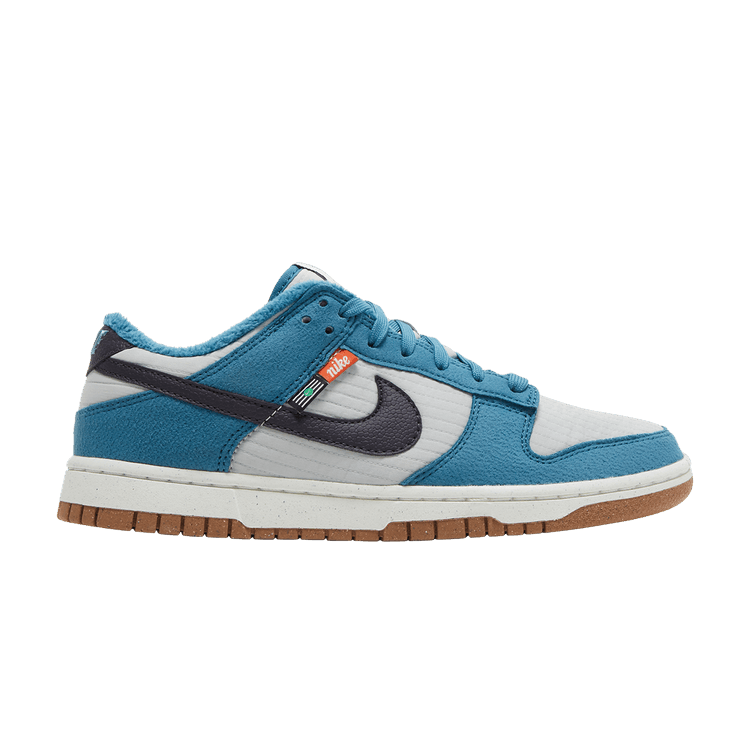 Nike Dunk Low SE Next Nature Rift Blue