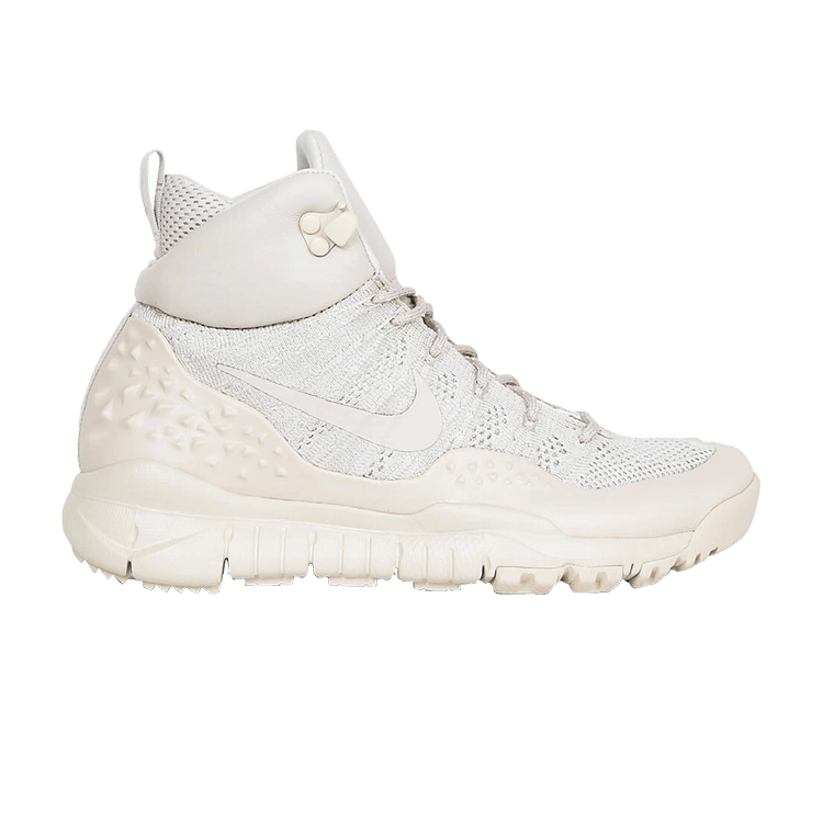 Nike Lupinek Flyknit String Light Bone (Women's)