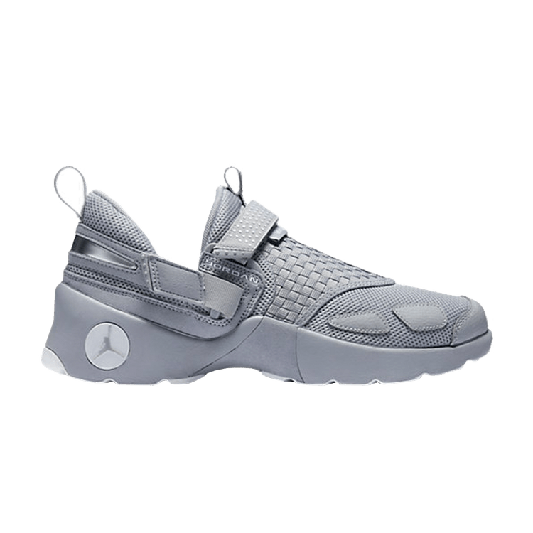 Jordan Trunner LX Wolf Grey