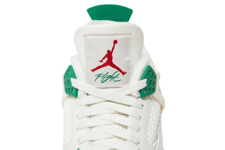 Jordan 4 Retro SB Pine Green