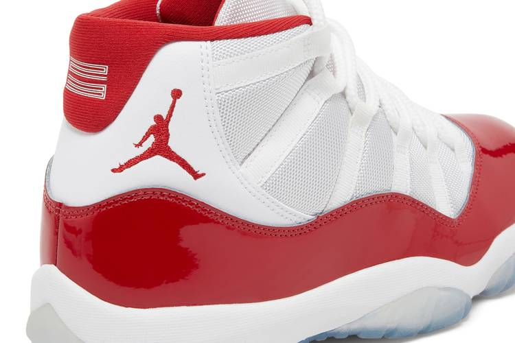 Jordan 11 Retro Cherry (2022)