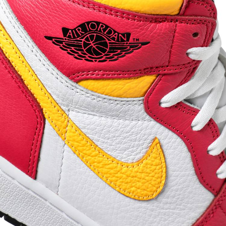 Jordan 1 Retro High OG Light Fusion Red