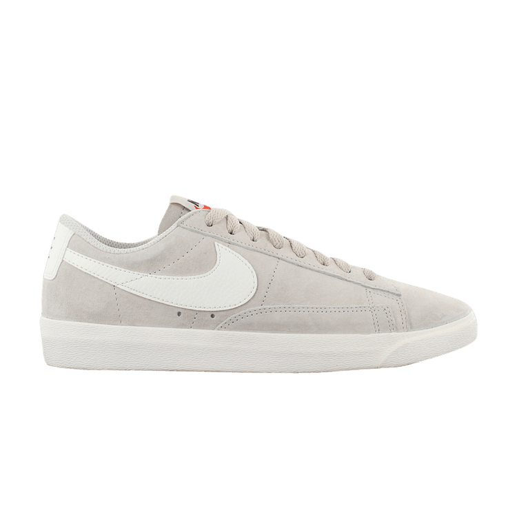 Nike Blazer Low SD Desert Sand  (Women's)