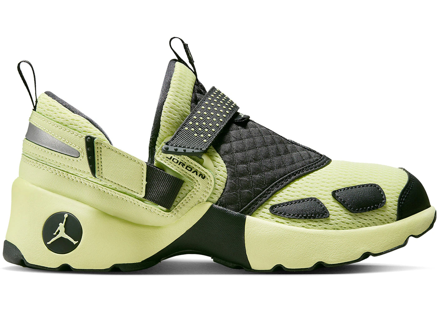 Jordan Trunner LX Luminous Green (Women's)