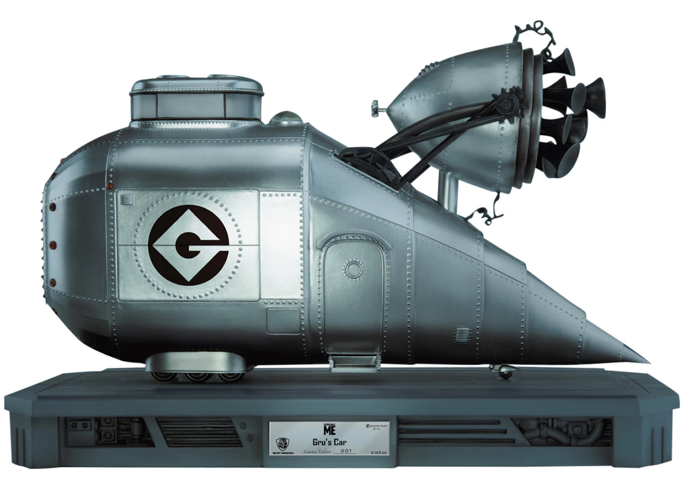 Beast Kingdom Despicable Me Master Craft Gru's Car (Master Craft) Figure