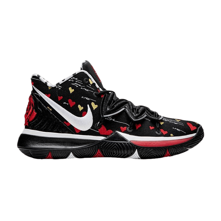 Nike Kyrie 5 Sneaker Room Mom Black