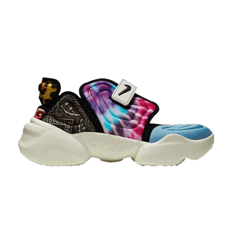 Nike Aqua Rift Multi-Print (Women's)