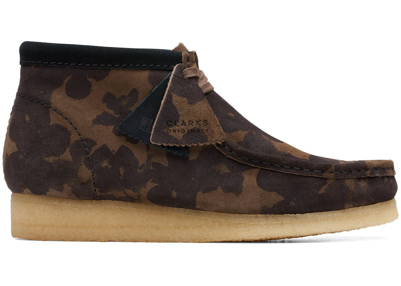 Clarks Originals Wallabee Boot Black Khaki Floral