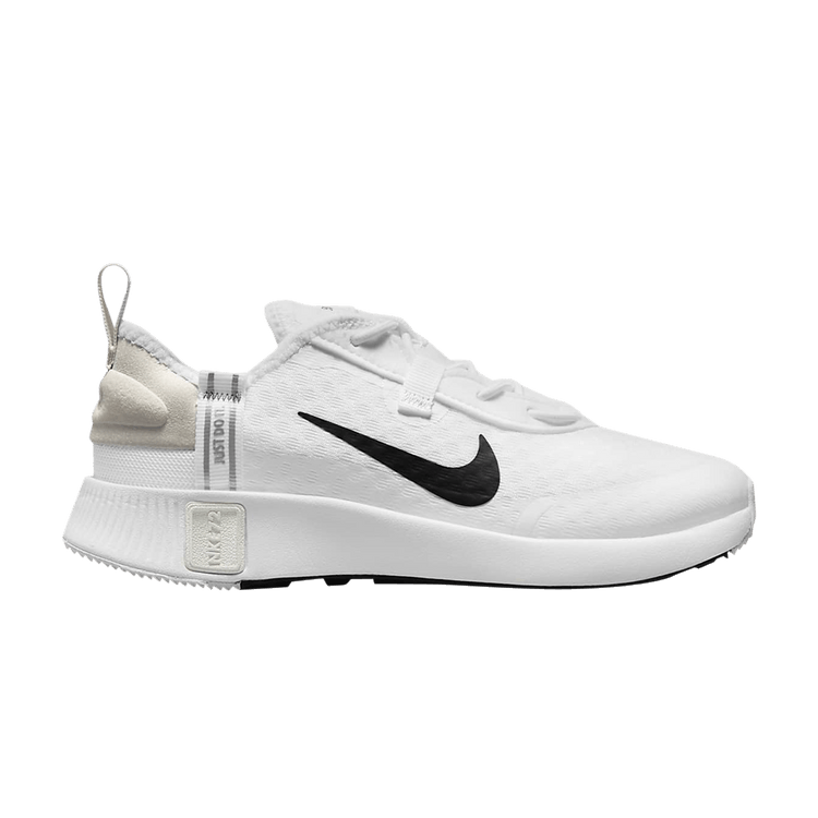 Nike Reposto White Black (PS)