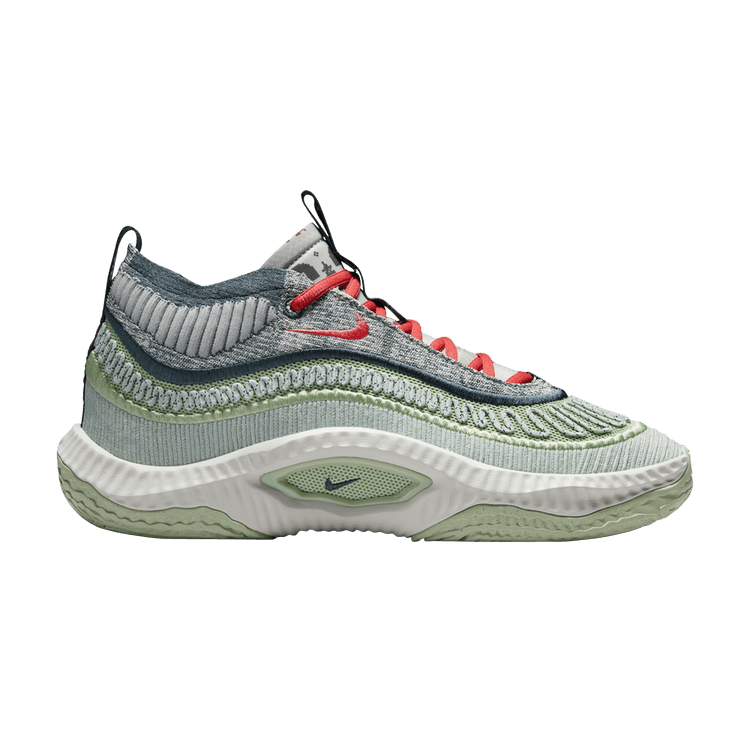 Nike Cosmic Unity 3 Christmas