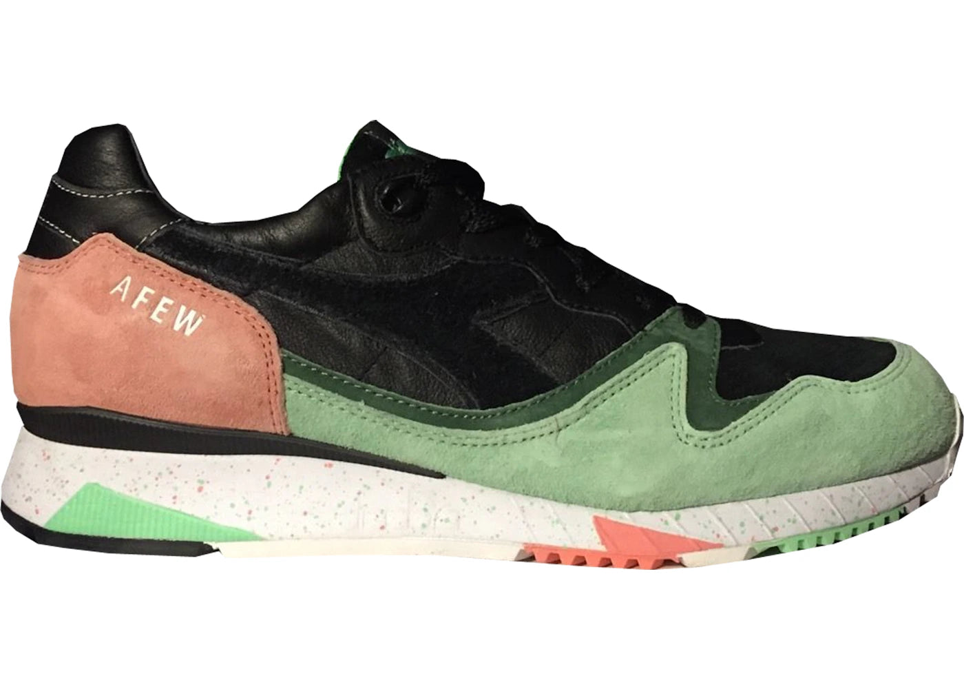 Diadora V7000 AFEW the Cure Friends and Family