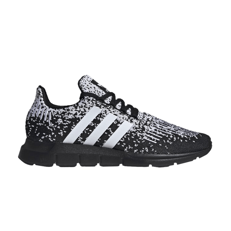 adidas Swift Run Core Black