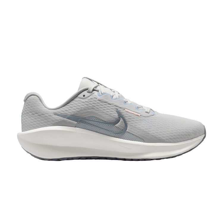 Nike Downshifter 13 Photon Dust Light Smoke Grey Summit White Metallic Pewter (Women's)