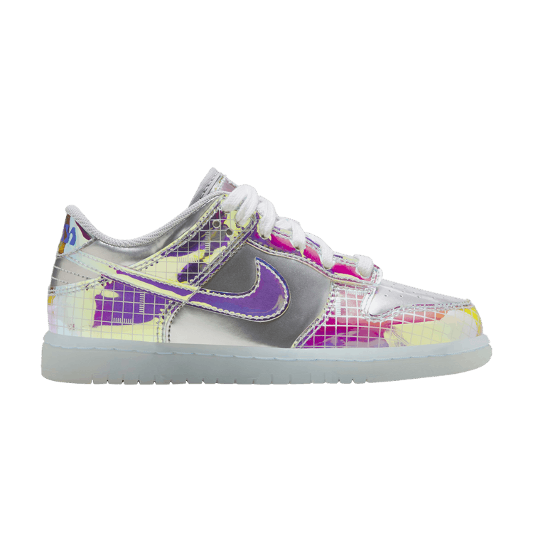 Nike Dunk Low SE Be True to Your DNA Hyperflat (PS)