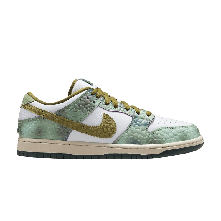 Nike SB Dunk Low Alexis Sablone Chameleon