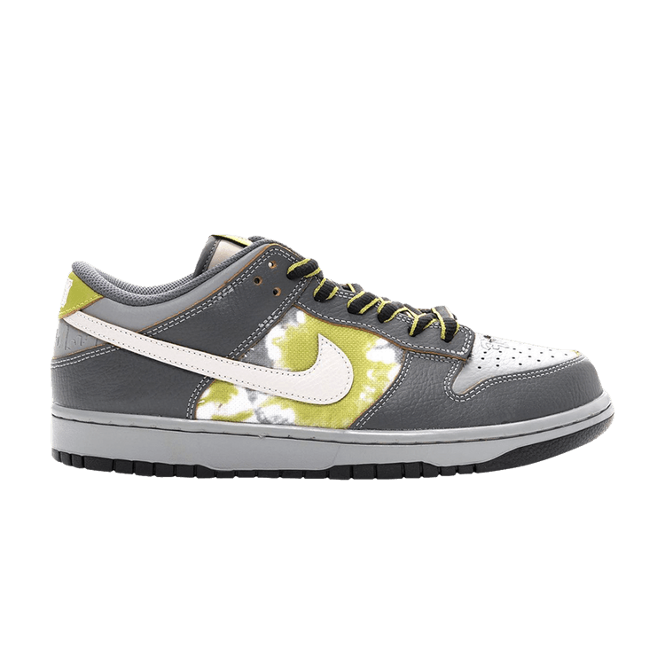 Nike SB Dunk Low HUF Wait, What!? (Friends and Family)