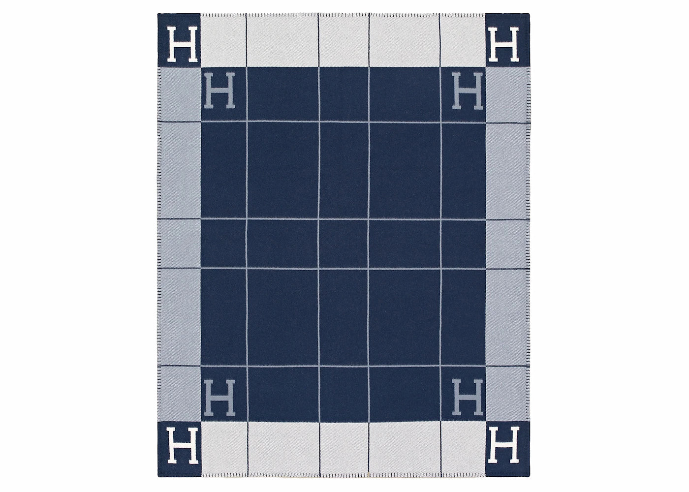 Hermes Avalon III Throw Blanket Ecru/Caban