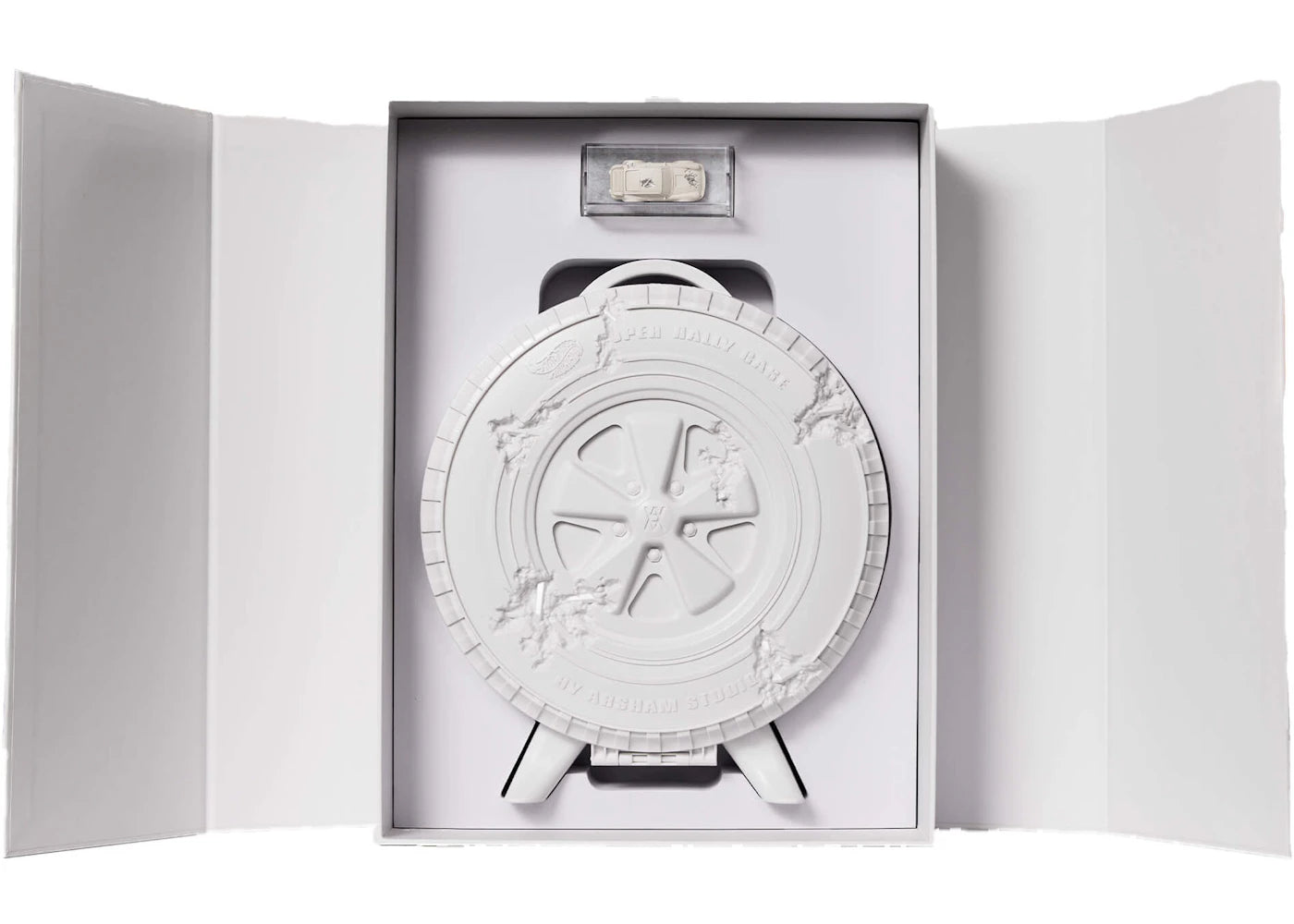 Hot Wheels x Daniel Arsham Eroded Porsche 930 and Rally Case