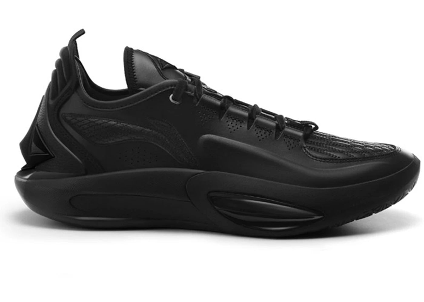 Li-Ning Jimmy Butler JB3 Take the Step