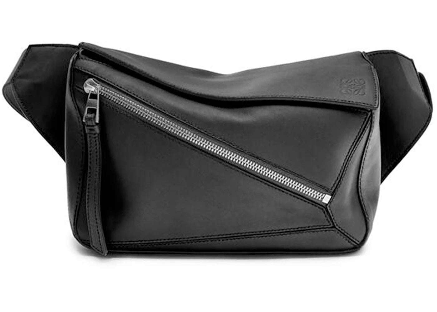 LOEWE Puzzle Bum Bag in Classic Calfskin Small Black