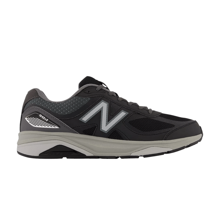 New Balance 1540v3 Black Castlerock