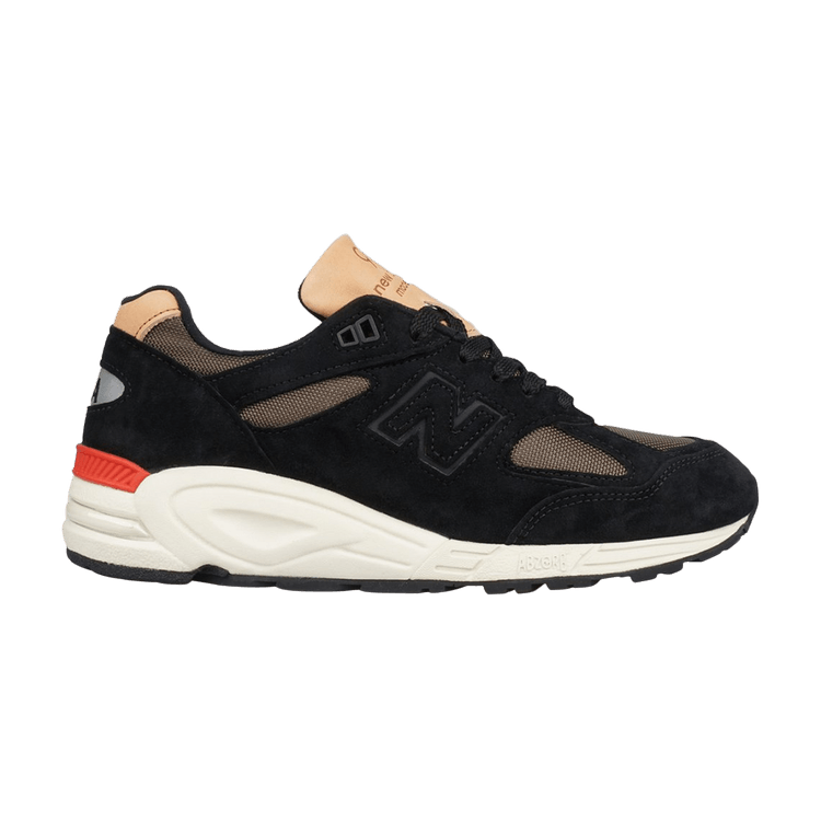 New Balance 990v2 Desert Heat Black