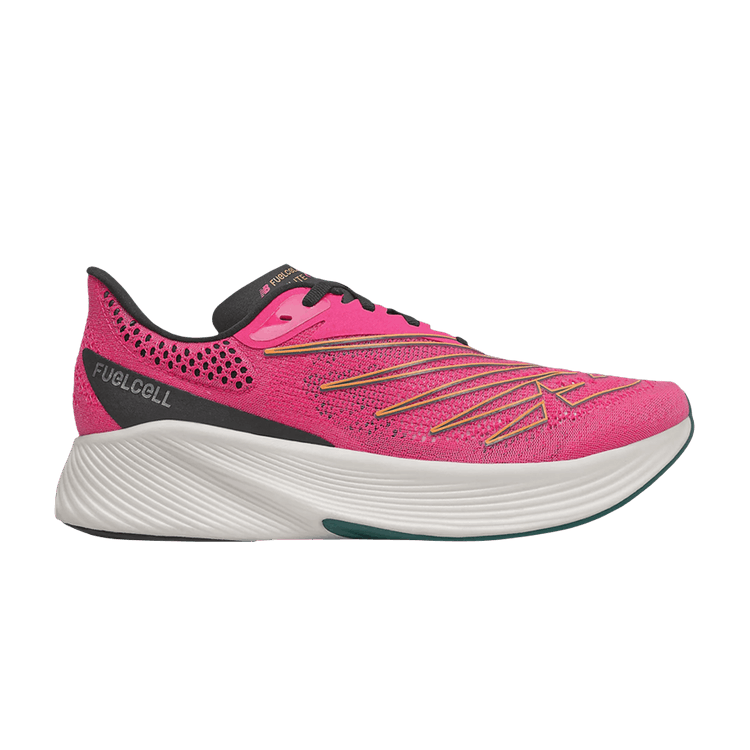 New Balance FuelCell RC Elite v2 Pink