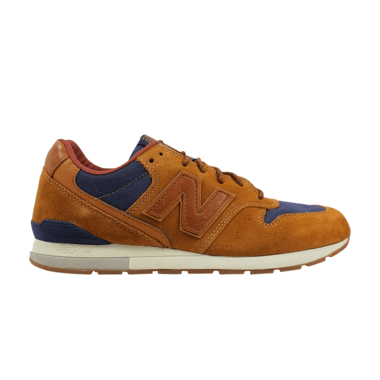 New Balance 696 Brown