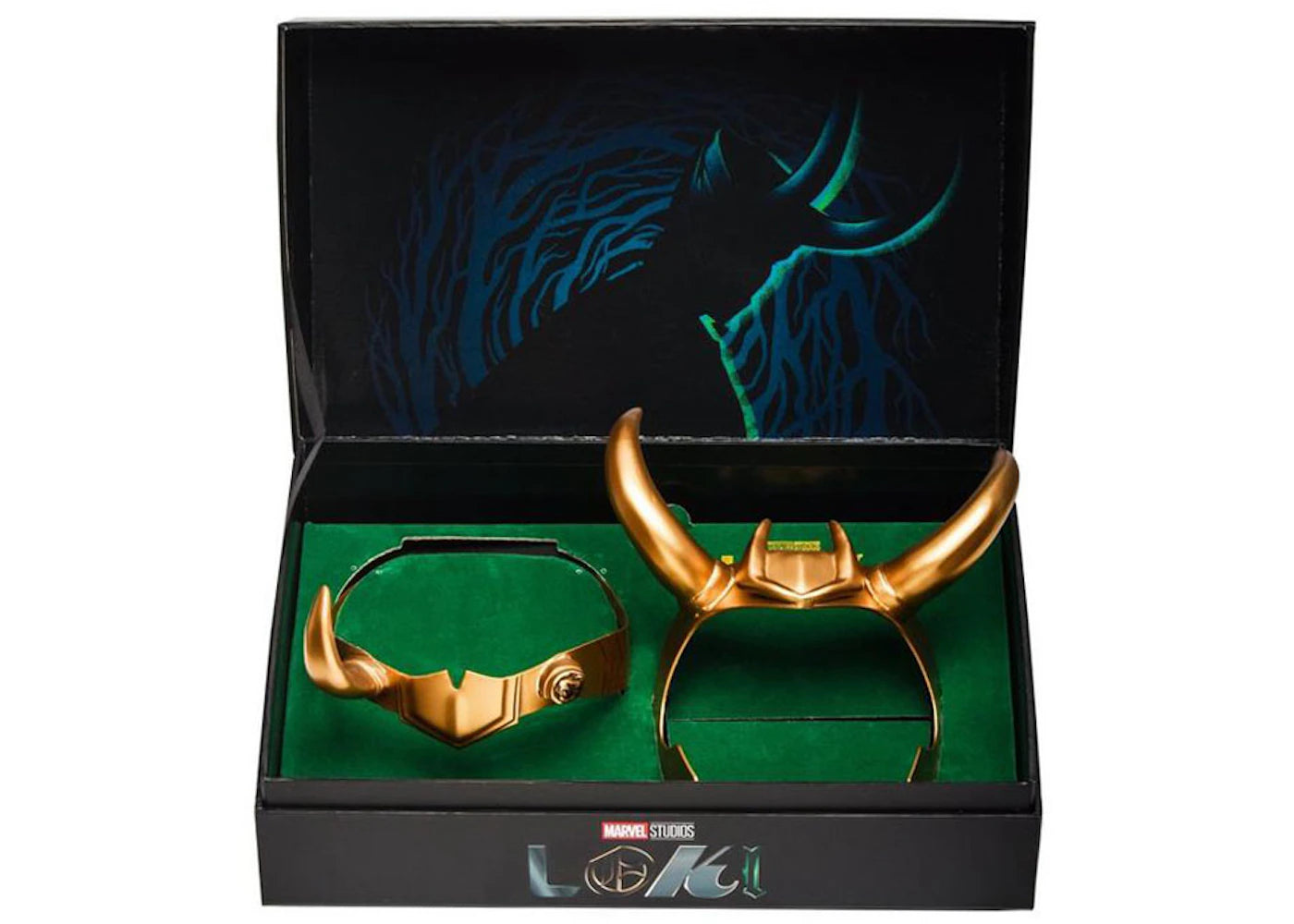 Marvel Studios Loki Horned Helmet Gamestop Exclusive Set