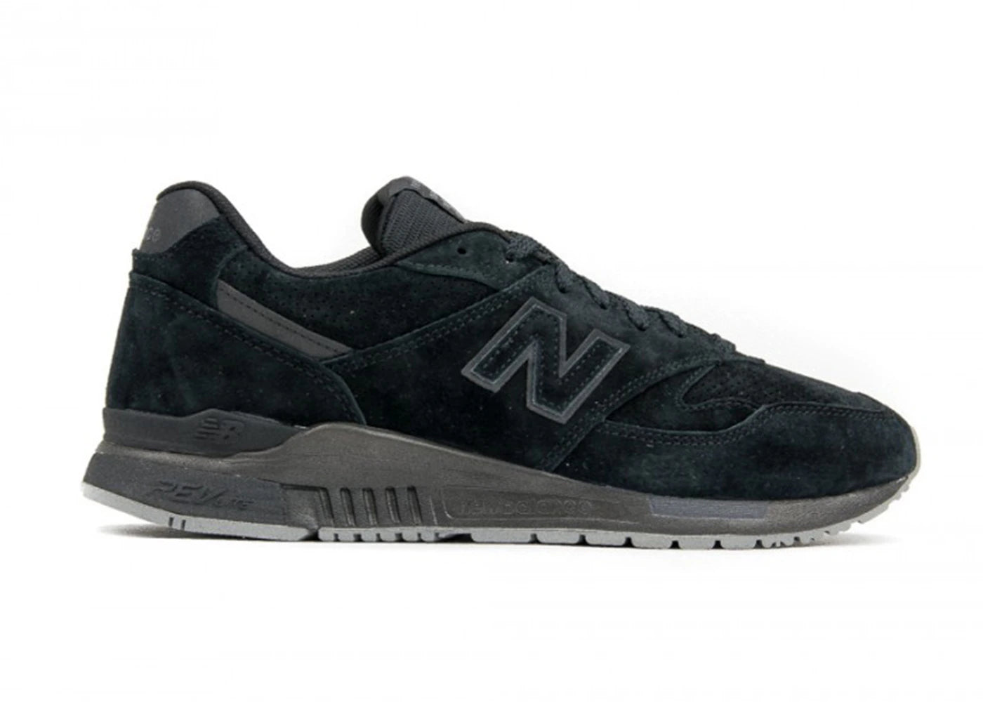 New Balance 840 Black