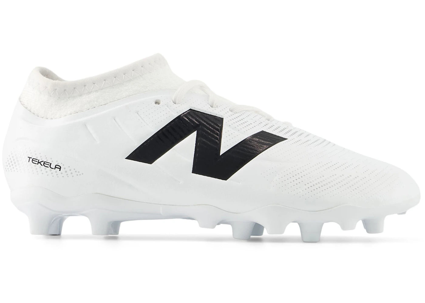 New Balance Tekela Team Low Laced FG V5 Black White Silver (PS)