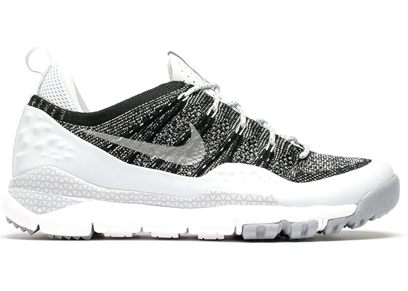 Nike Lupinek Flyknit Low Black Wolf Grey